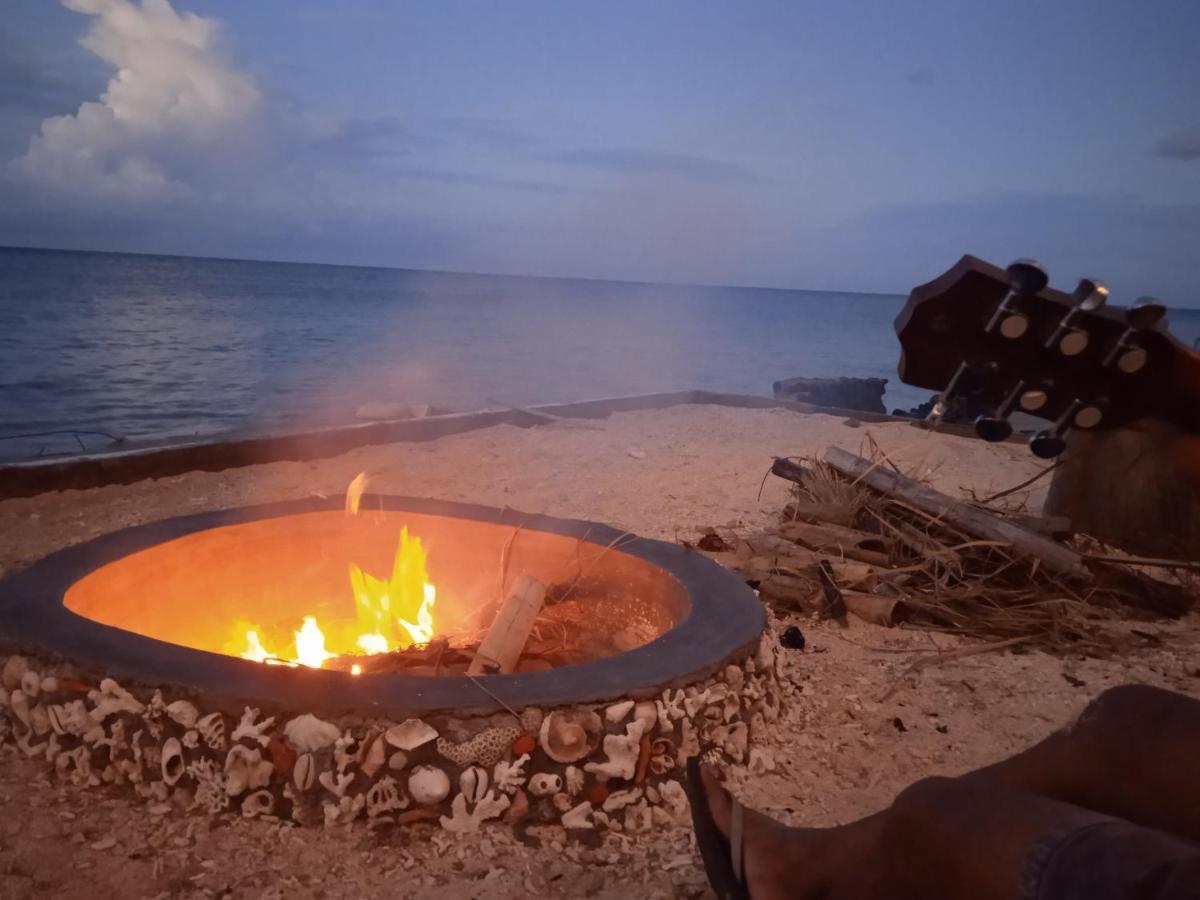 Bintang Tiga Bungalows Gili Air Ngoại thất bức ảnh