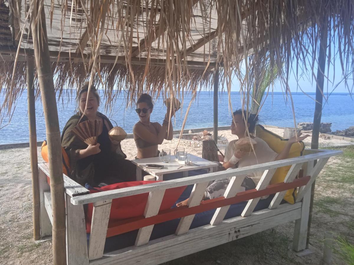 Bintang Tiga Bungalows Gili Air Ngoại thất bức ảnh