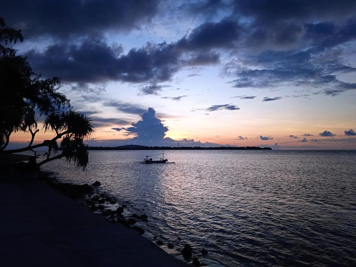 Bintang Tiga Bungalows Gili Air Ngoại thất bức ảnh
