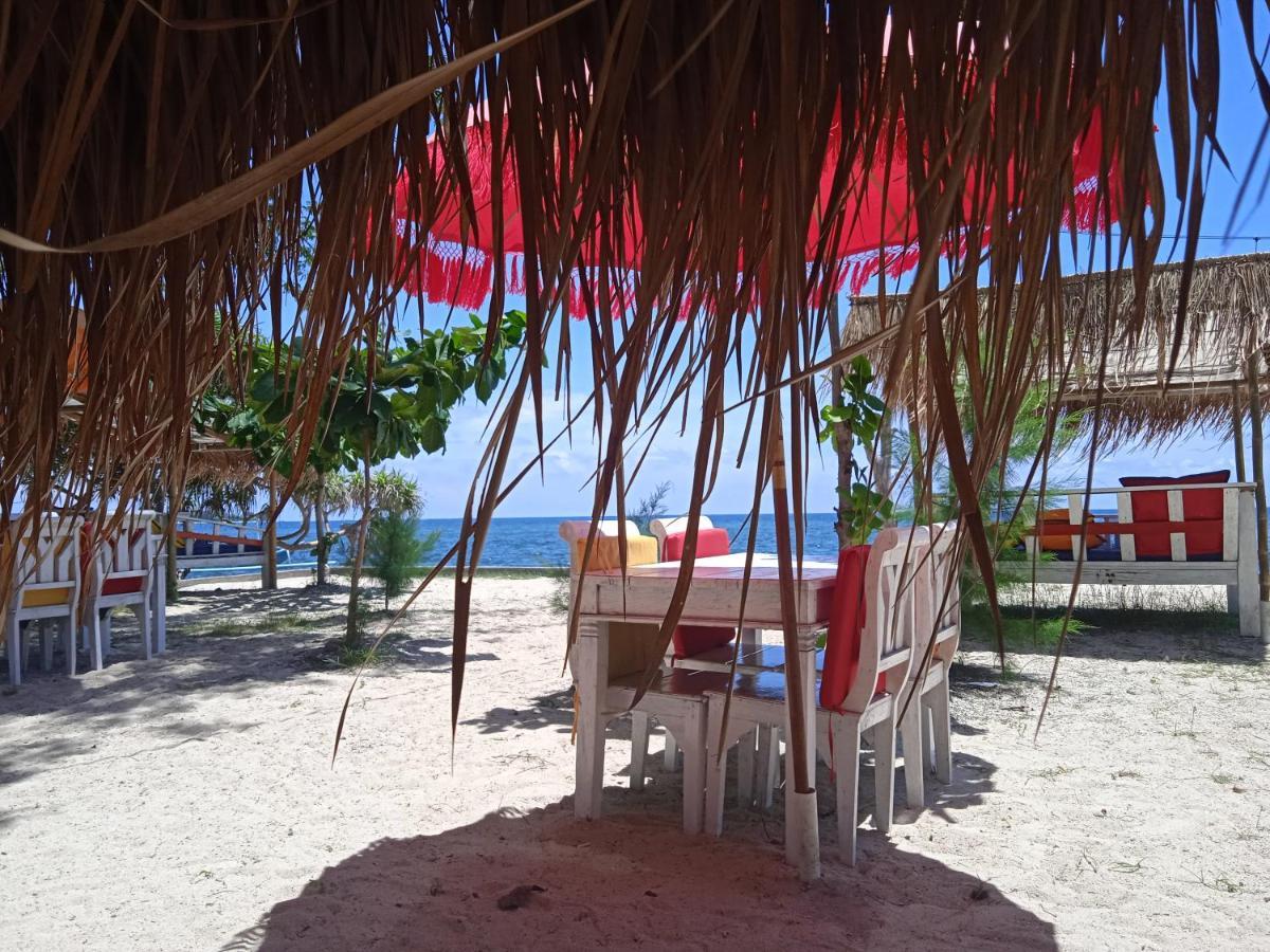 Bintang Tiga Bungalows Gili Air Ngoại thất bức ảnh
