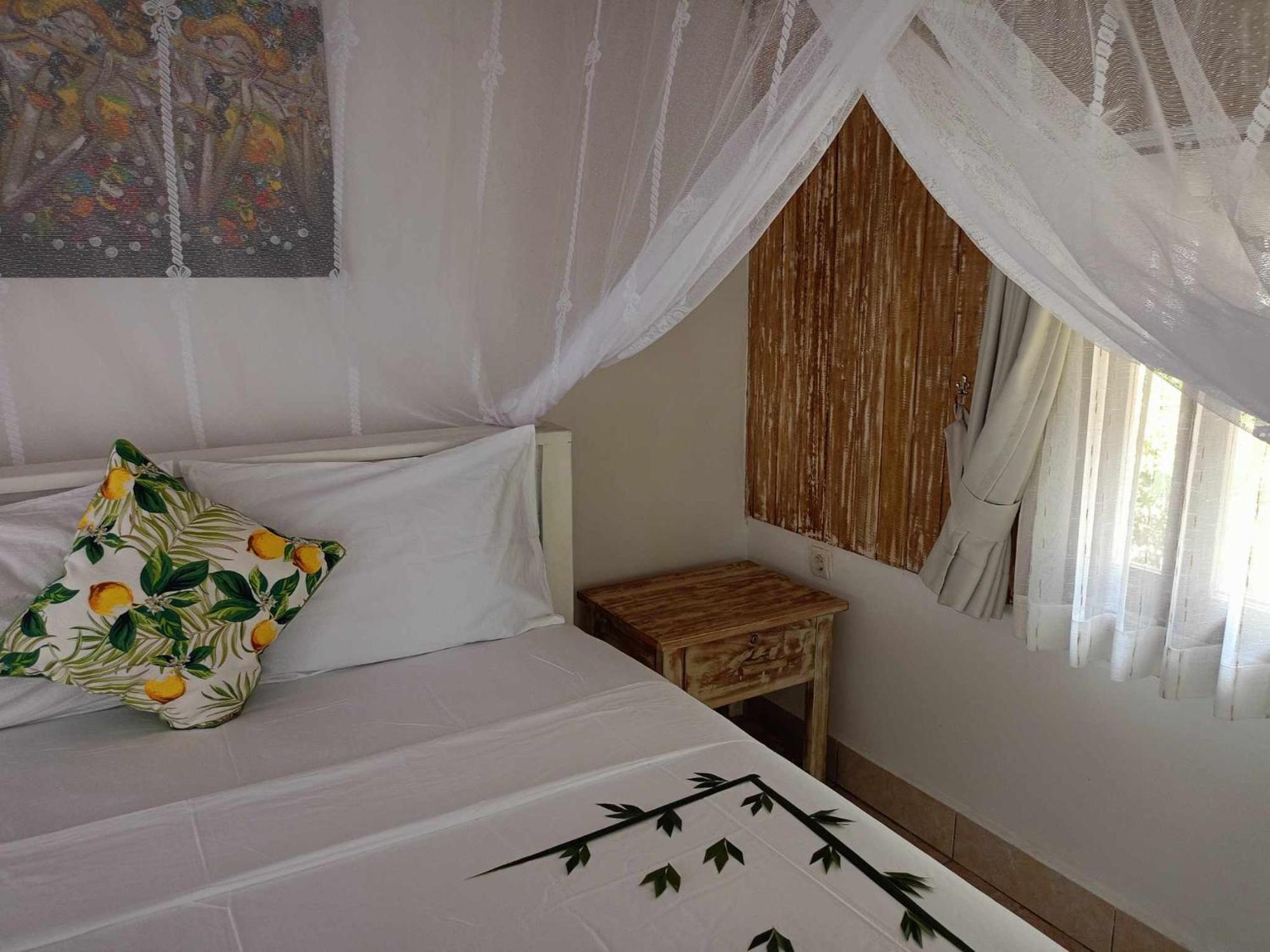 Bintang Tiga Bungalows Gili Air Ngoại thất bức ảnh