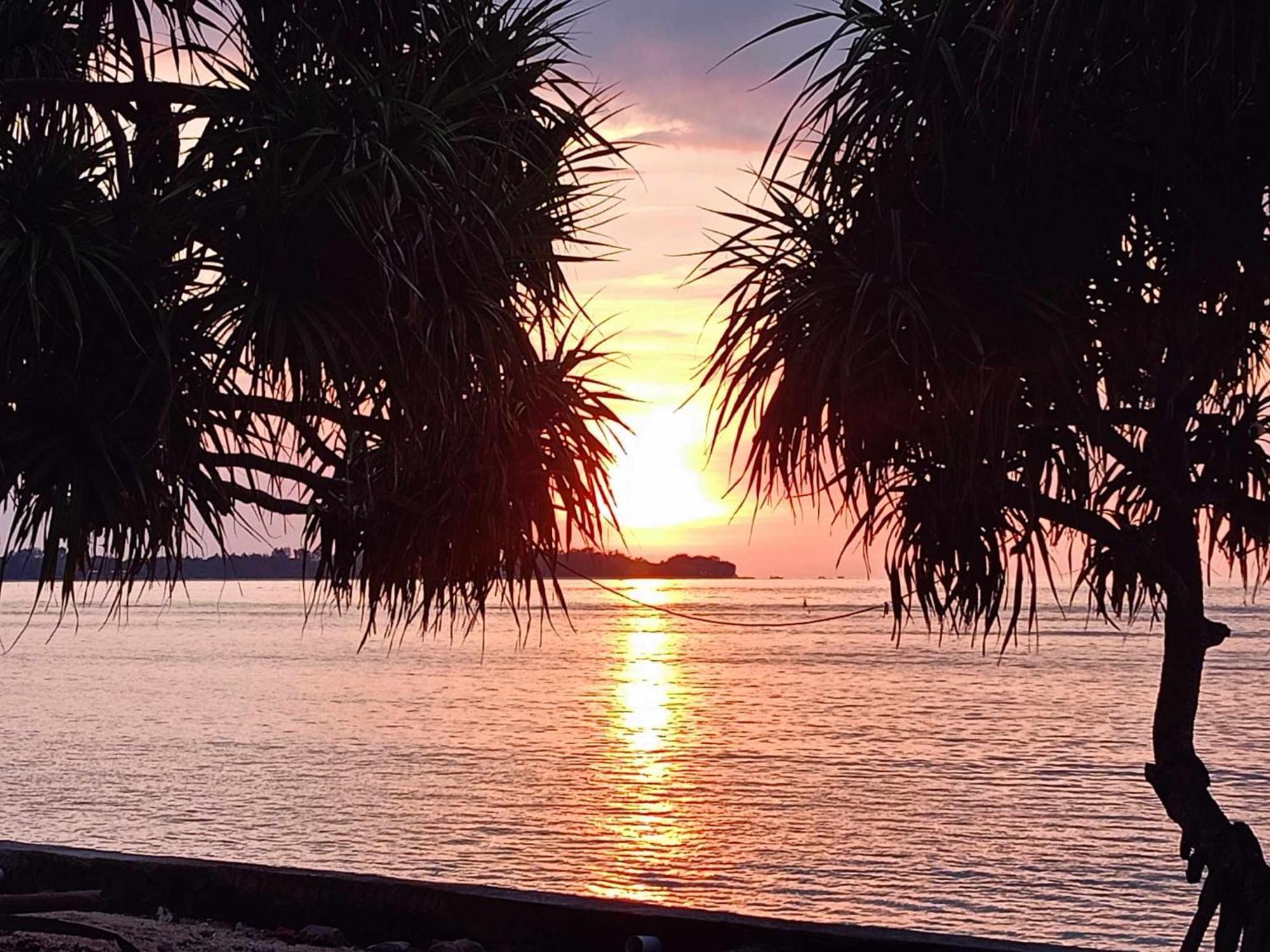 Bintang Tiga Bungalows Gili Air Ngoại thất bức ảnh