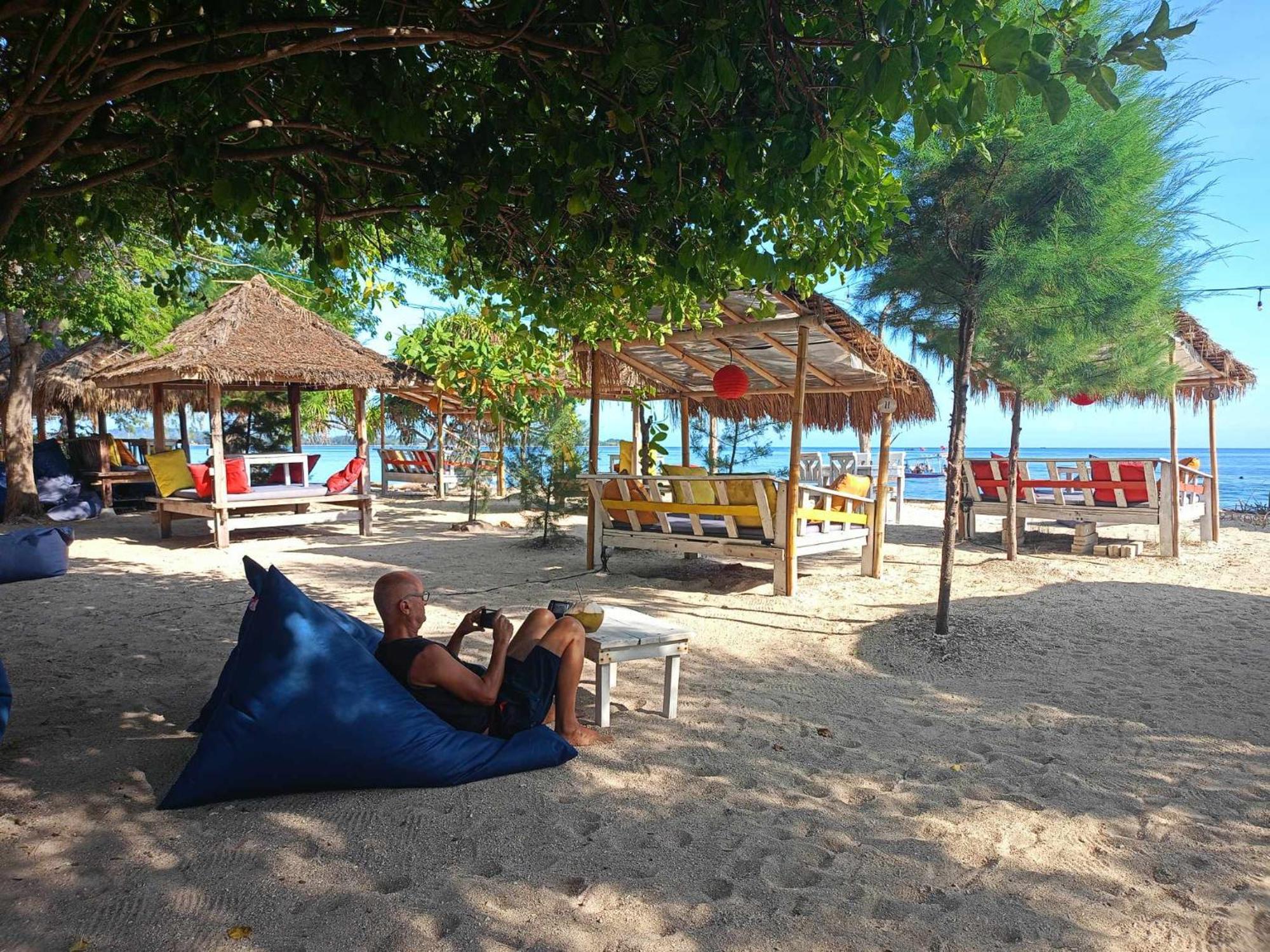 Bintang Tiga Bungalows Gili Air Ngoại thất bức ảnh